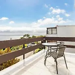 The Great Pearl Ocean Views Near & Airport 马希库
