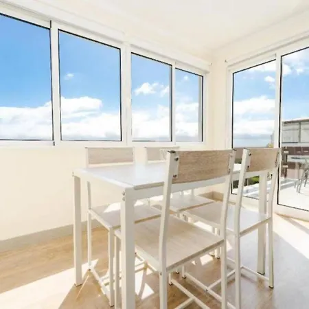 The Great Pearl Ocean Views Near & Airport Daire