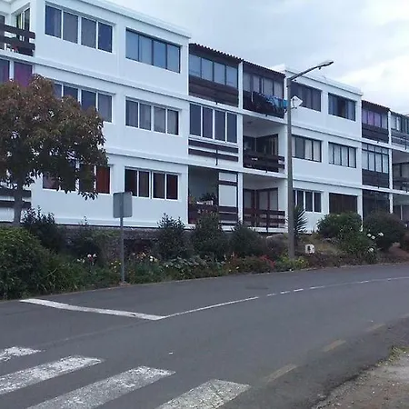 Apartment The Great Pearl Ocean Views Near & Airport *