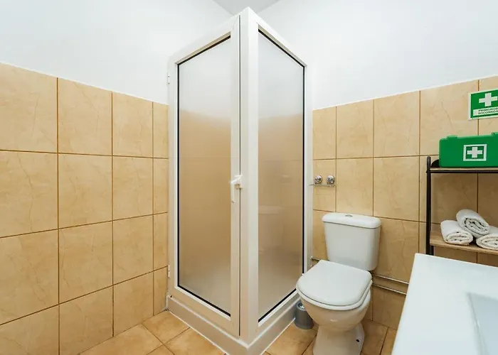 The Great Pearl Ocean Views Near & Airport *